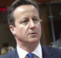Cameron suffers defeat in Commons vote on EU referendum bill