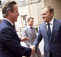 Cameron meets EU president for crunch Brexit talks