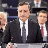 ECB chief highlights risks to economy
