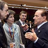 Beleaguered Berlusconi faces summit moment of truth