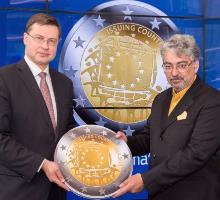 Greek design picked for commemorative euro coin