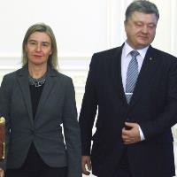 EU says Ukraine would gain 'credibility' by beating graft