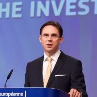 Jyrki Katainen - Photo EC EU looks to extend flagship investment plan