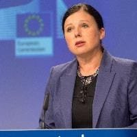 EU mulls better protection for whistleblowers