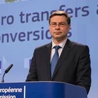Cheap euro transfers to be extended to non-euro states
