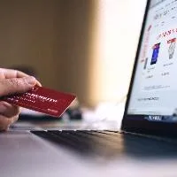 Online shopping - Image by Pexels Go-ahead for revamped EU product safety rules