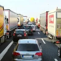 Photo cars and trucks EU states look for 'realistic' air pollution levels for cars & vans