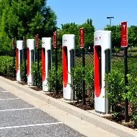 Electric charging point - Image by Paul Brennan from Pixabay EU funding of EUR 424m for zero-emission projects