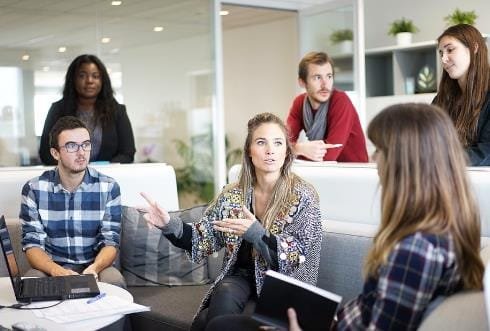 Business meeting - Image Pixabay