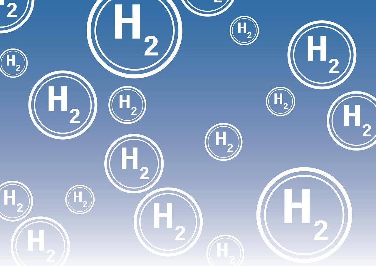 EU Commission Supports 15 Renewable Hydrogen Projects Across EEA