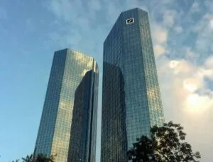 Setting up a European Company (SE) European companies - Photo by Dmitriy Zub on Pexels