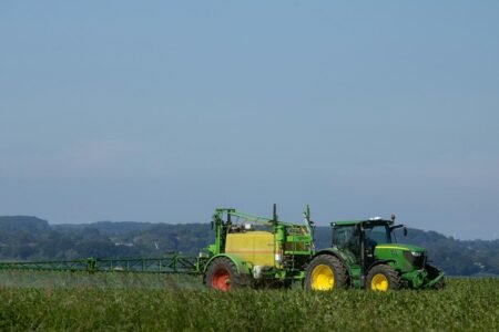 Pesticides spraying - Photo by Mirko Fabian on Unsplash