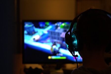 Gaming Fortnite - Image by Pixabay