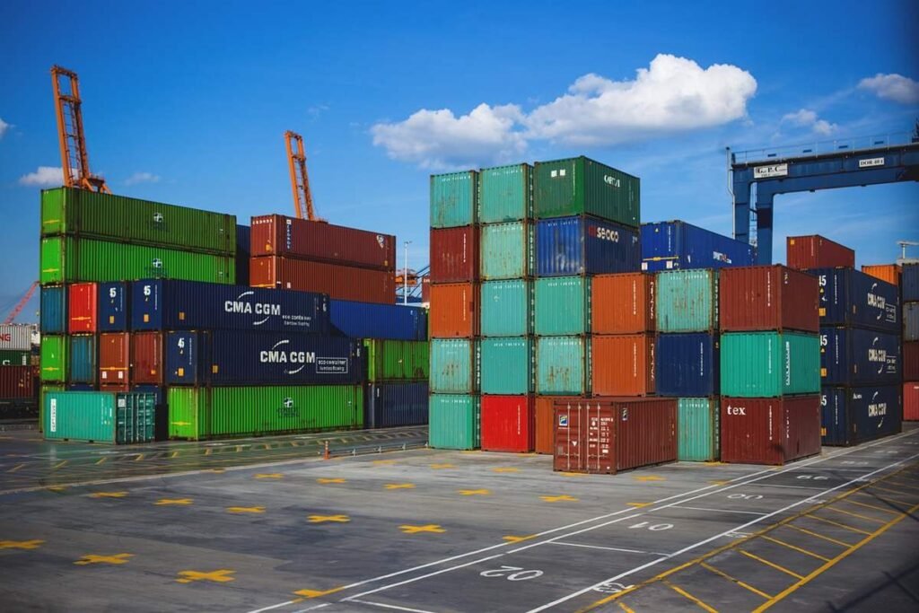 Trade port cargo - Image by Pexels from Pixabay
