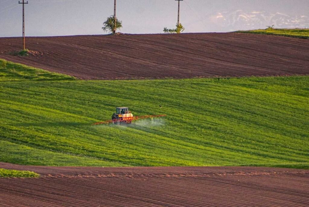 Farm chemicals spraying -Photo by Ferencz Istvan on Pexels