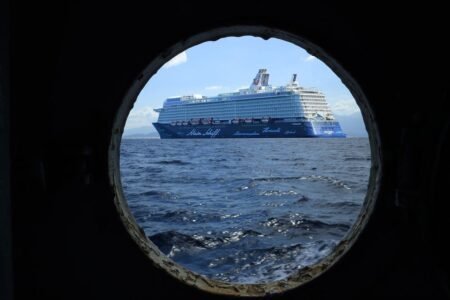 Ship porthole - Image by Herbert Aust from Pixabay