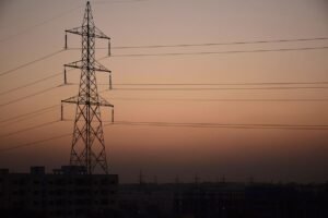 Power lines grid pylon - Image by u_2kql2q3z8l from Pixabay