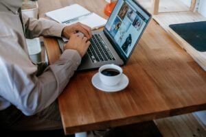 Internet browsing laptop - Photo by Zen Chung on Pexels
