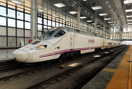 EU sets out plan to complete Madrid-Lisbon high-speed connection by 2034 Spain high-speed train - Photo by Antonio Garcia Prats on Pexels