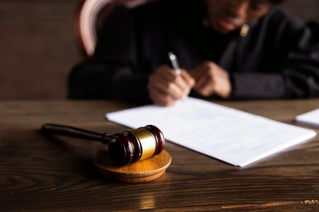 Justice - Photo by KATRIN  BOLOVTSOVA on Pexels