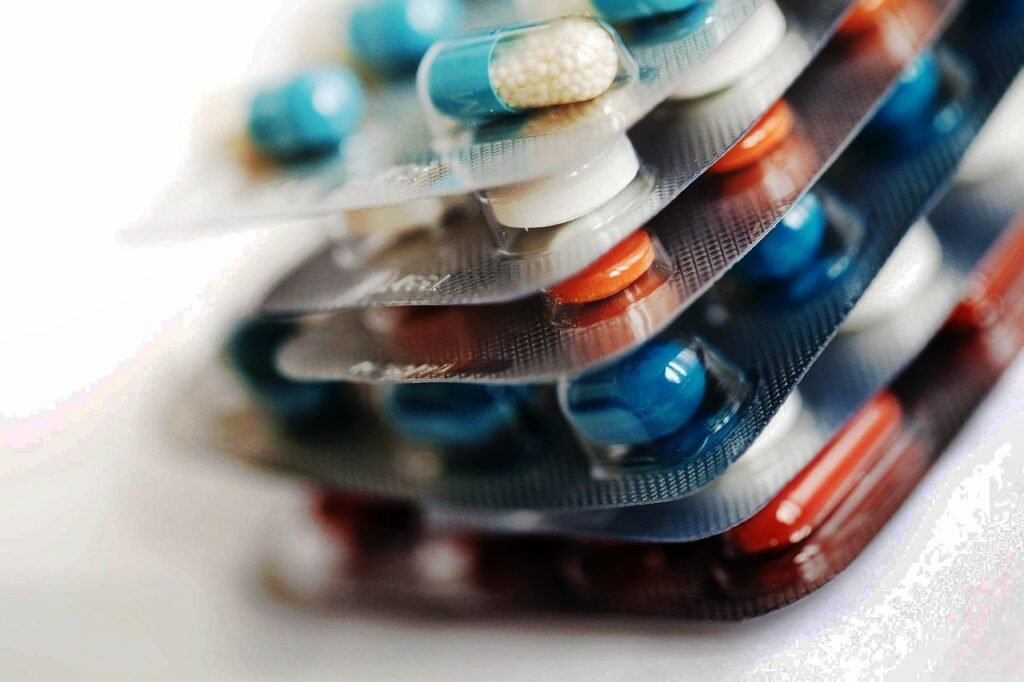 Antiobiotics - Image by PublicDomainPictures from Pixabay