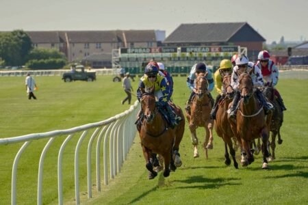 The evolution of entertainment technology and its business impact Horse racing - Photo by Valentine Kulikov on Pexels