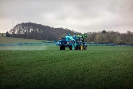 EU fertiliser plan to secure Europe food production Pesticides fertiliser - Image by Franck Barske from Pixabay
