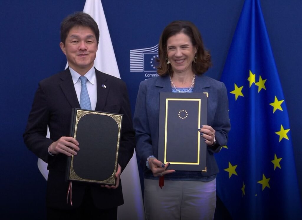 Japan-EU Horizon signing