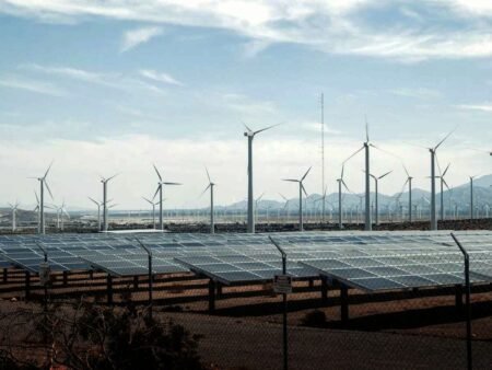 €2.5 bn EU emission trading revenues invested in cleaner energy systems Renewable energy project - Photo by Kindel Media on Pexels