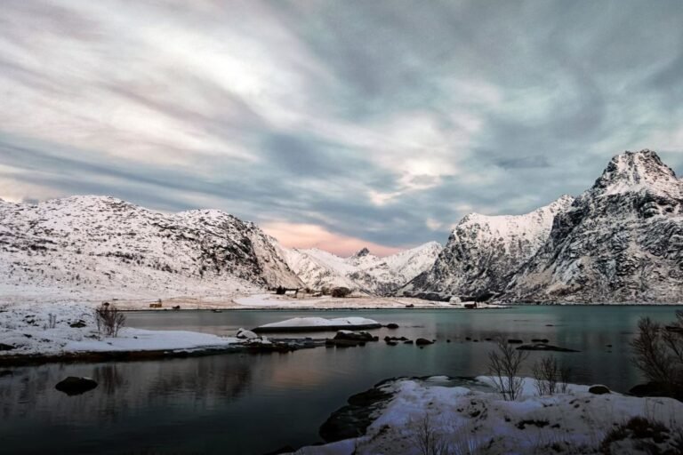 New EU strategy to strengthen security in the Arctic Arctic - Photo by stein egil liland on Pexels